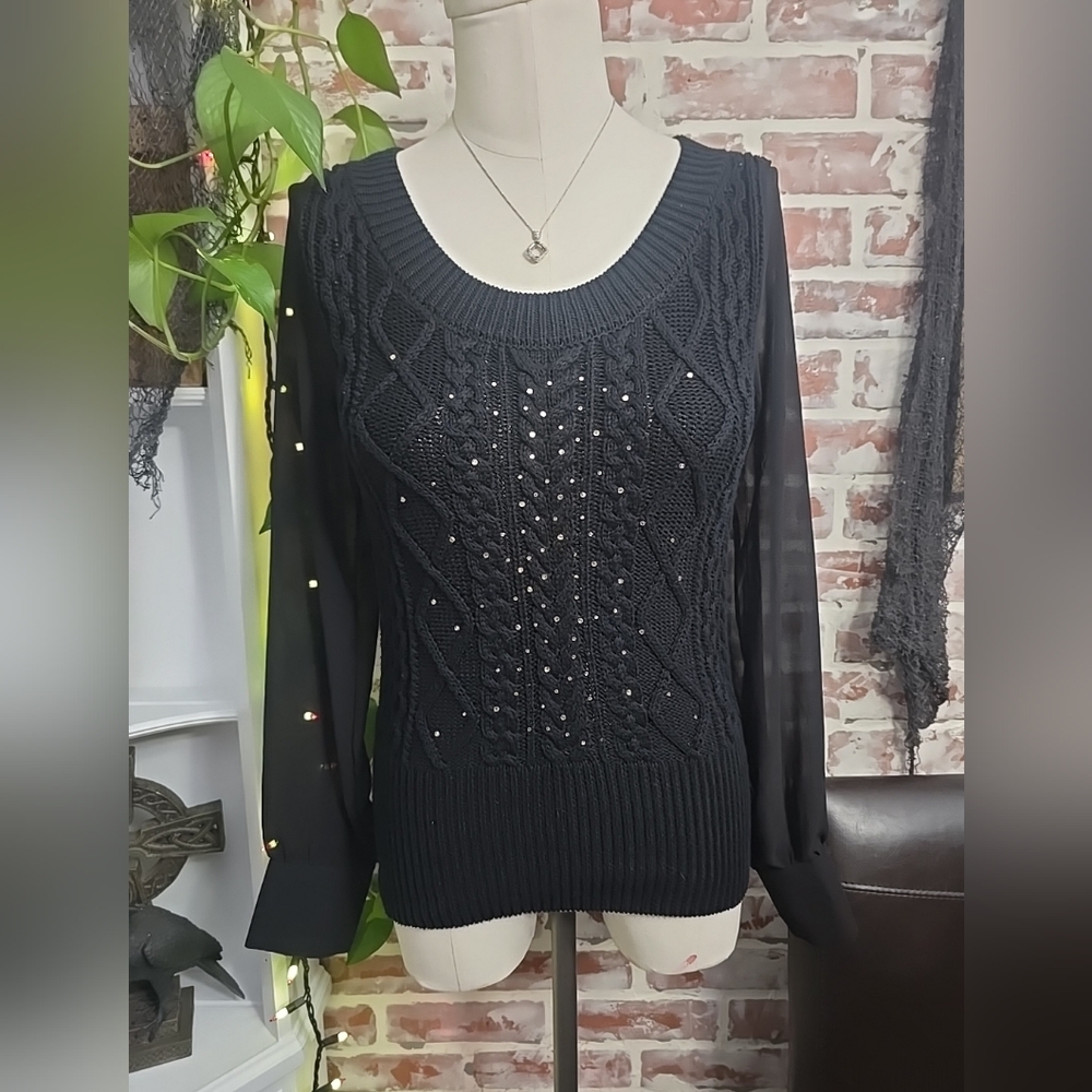 Xoxo womens sweater sz medium Black